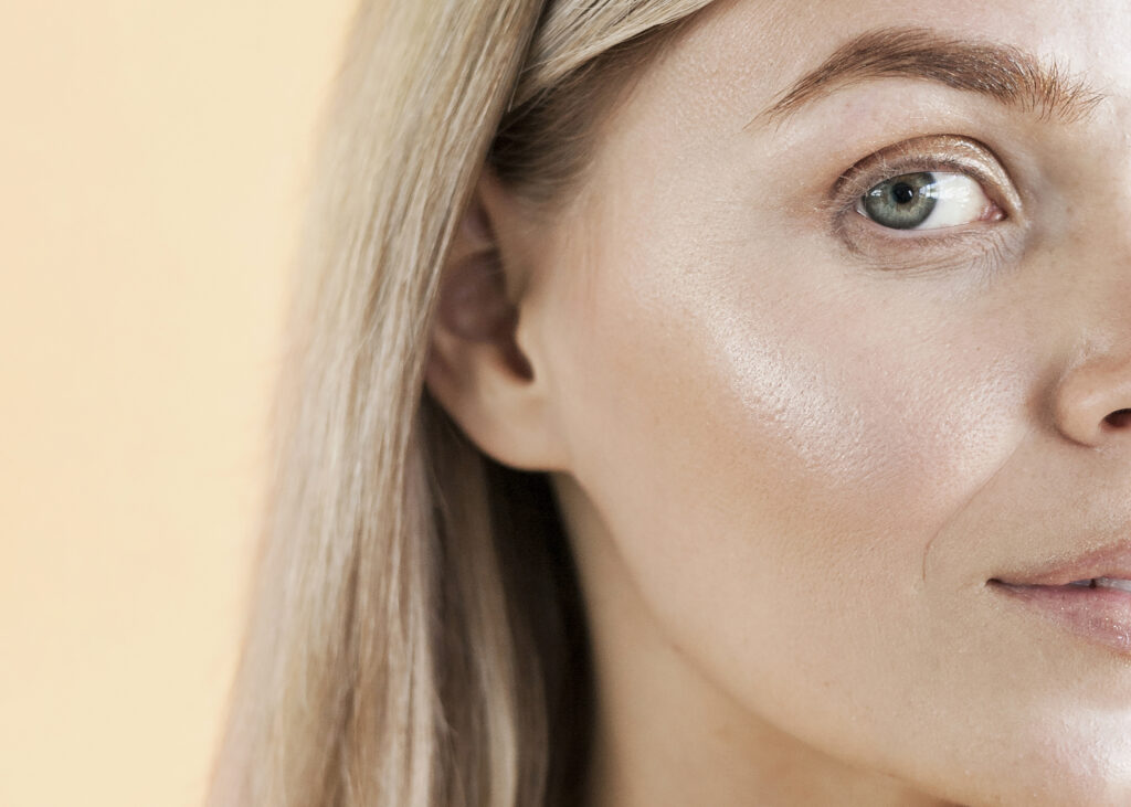 Peeling chimico: effetto glow e biostimolazione del collagene